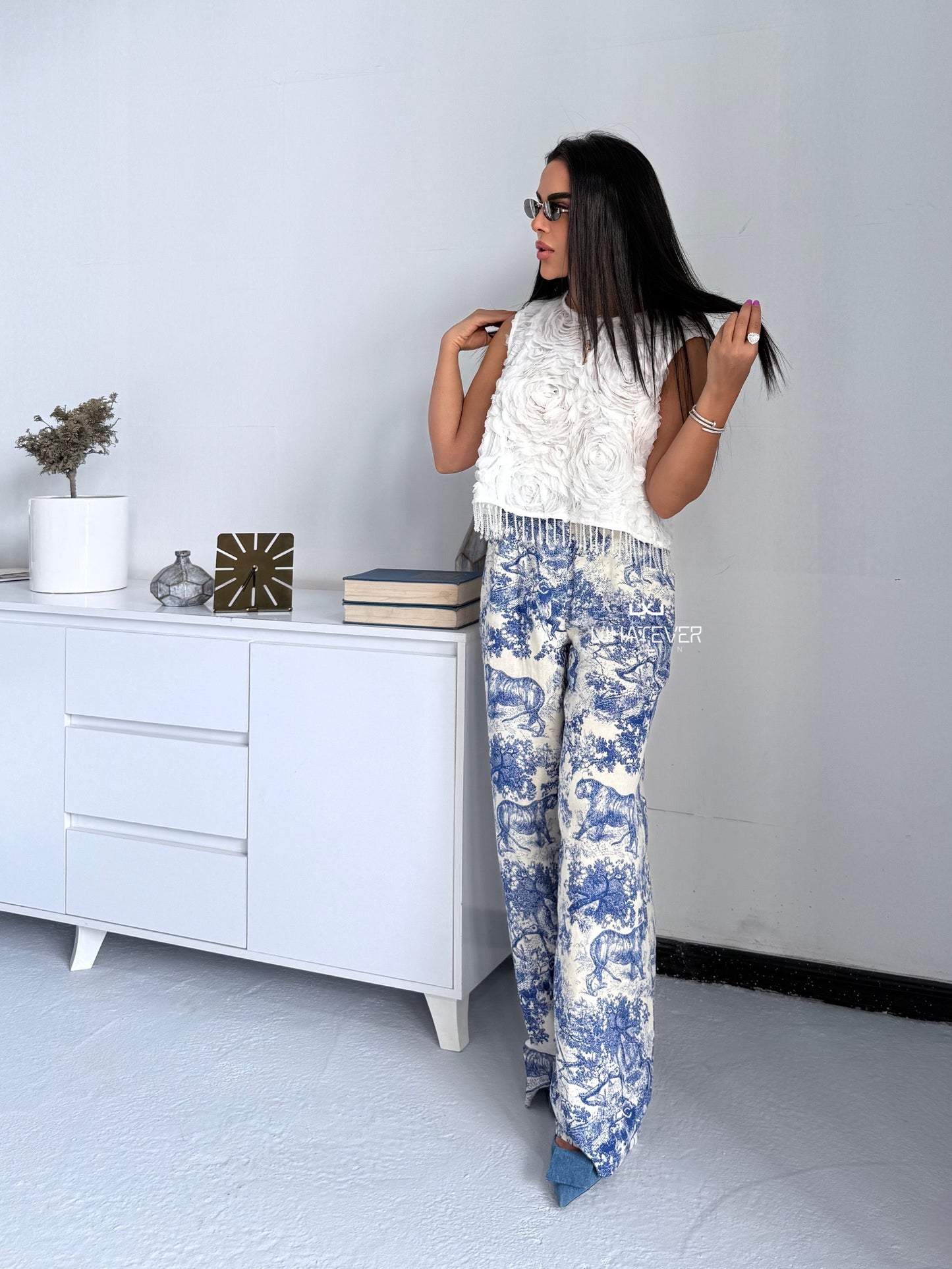 3D Rosette Top + Toile Print Wide-Leg Pants