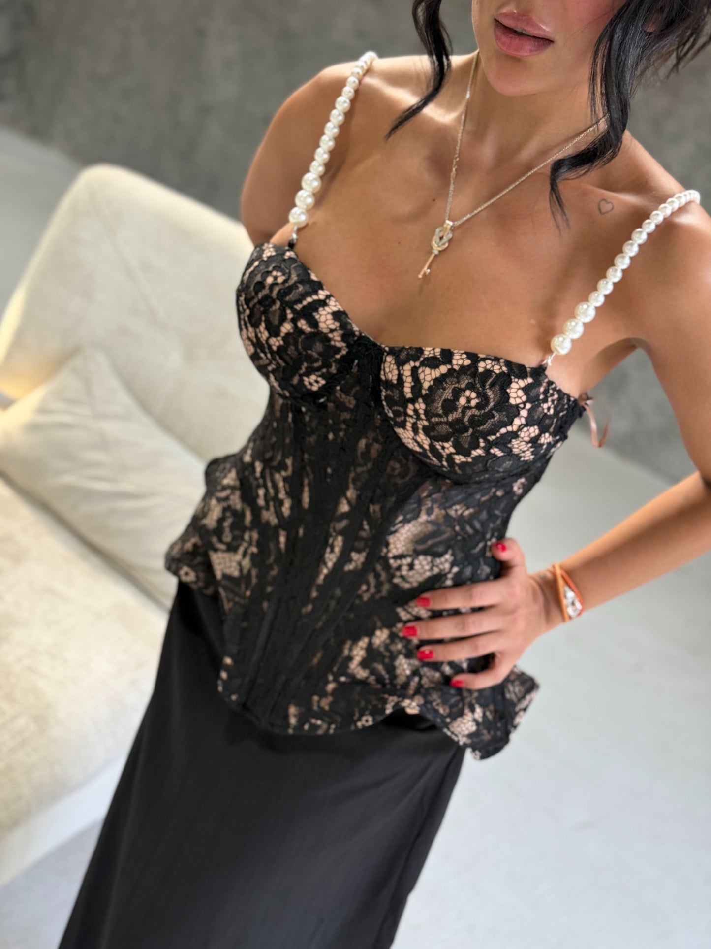 Pearl Lace Corset – Noir & Blanc