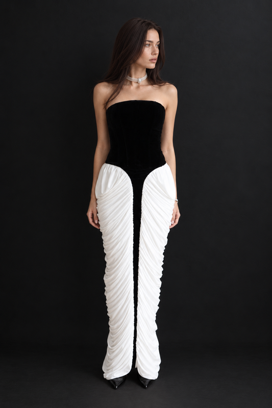 No. 18 — The Corset Column